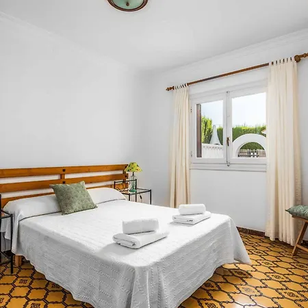 Villa Fantasia Punta Prima (Menorca)
